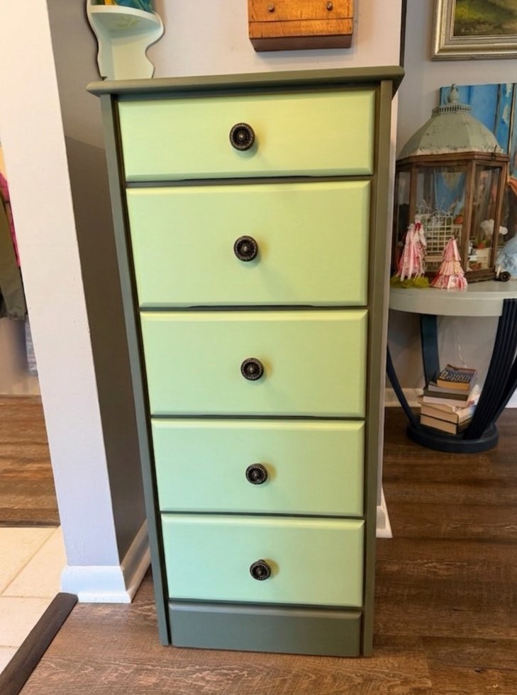 Avocado Dresser photo 2