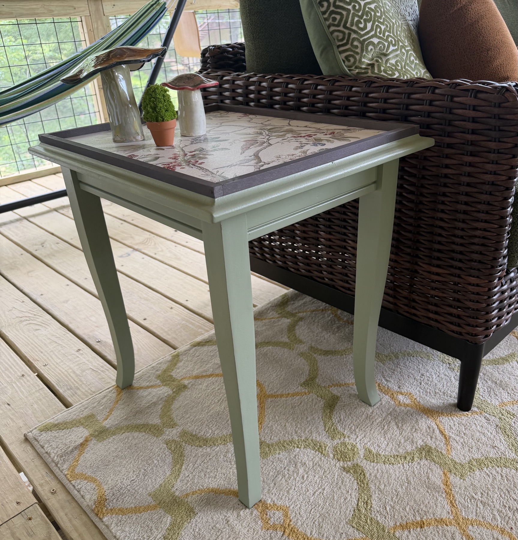 Botanical End Table photo 5