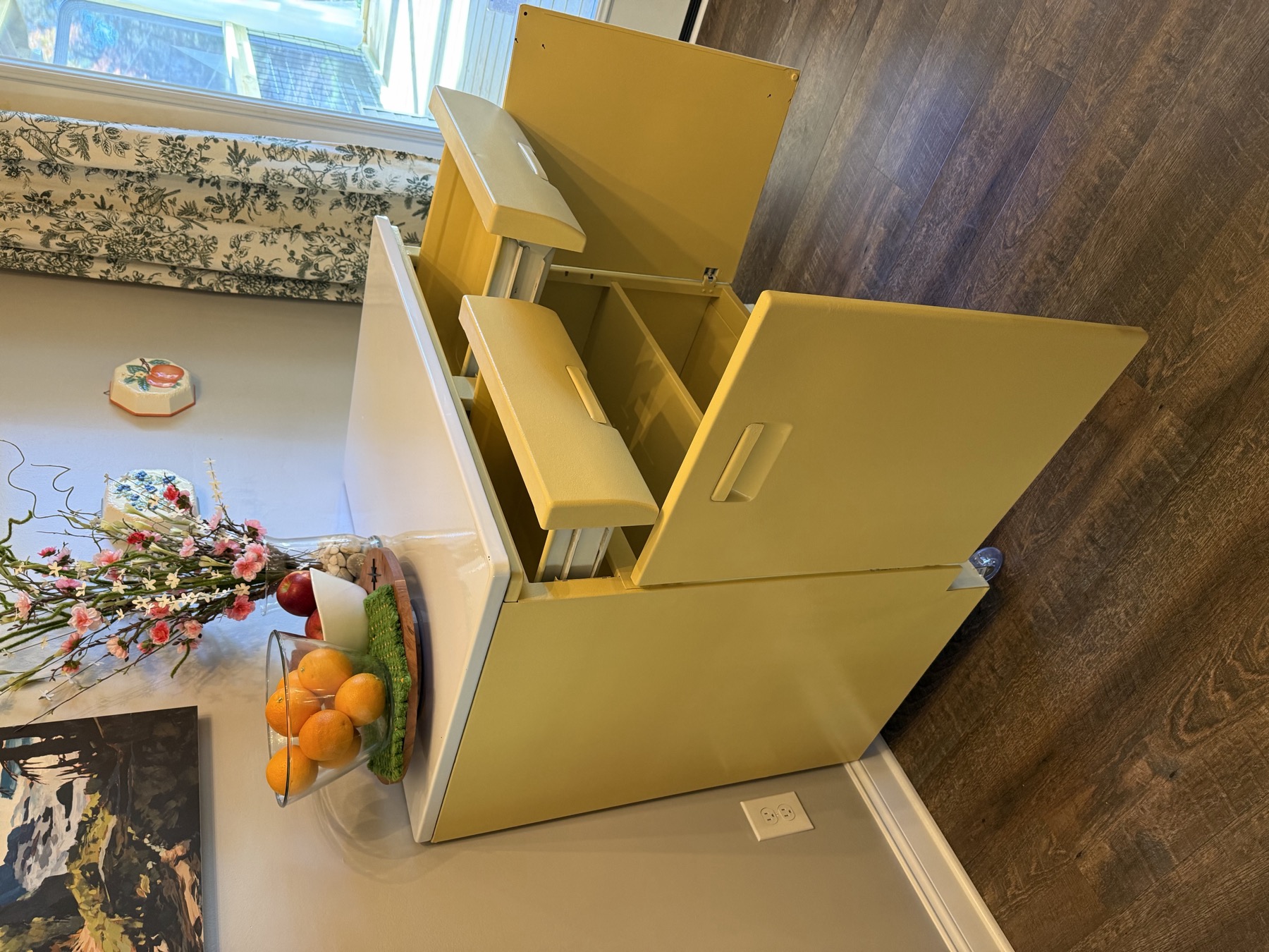Kitchen Cabinet photo 5